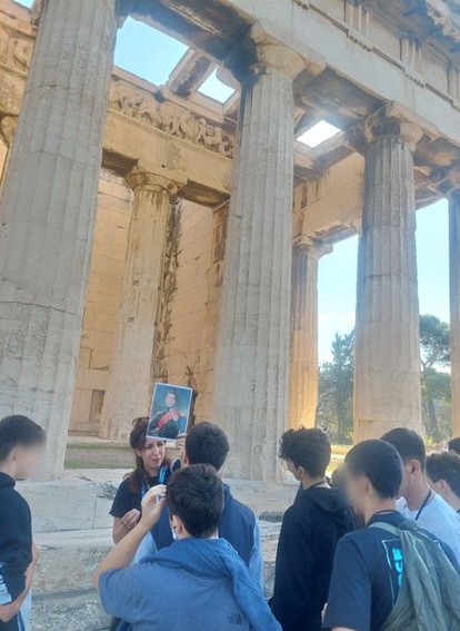 ΠΕΡΙΗΓΗΣΗ ΚΑΙ ΞΕΝΑΓΗΣΗ ΣΤΗΝ ΑΡΧΑΙΑ ΑΓΟΡΑ ΤΗΣ ΑΘΗΝΑΣ - Image 3